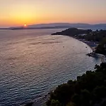 White Rocks Kefalonia فندق 4*