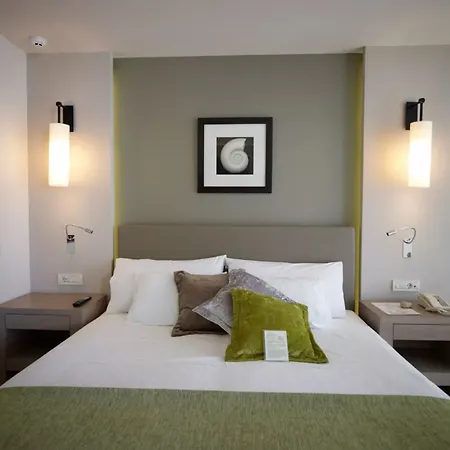 White Rocks Kefalonia Lassi (Kefalonia)