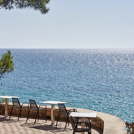 White Rocks Kefalonia 4* 拉瑟