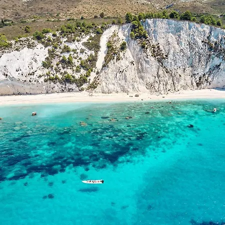 White Rocks Kefalonia 4* 拉瑟