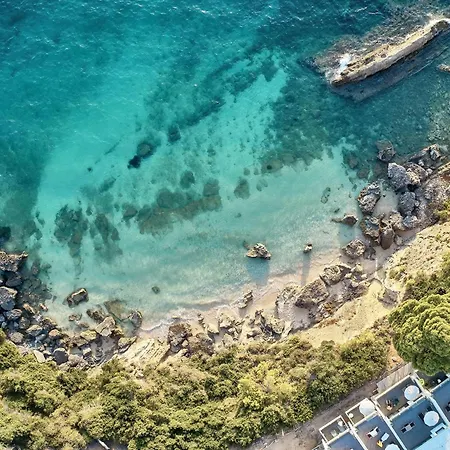 酒店 White Rocks Kefalonia 4*
