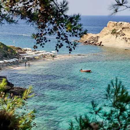 酒店 White Rocks Kefalonia 4*